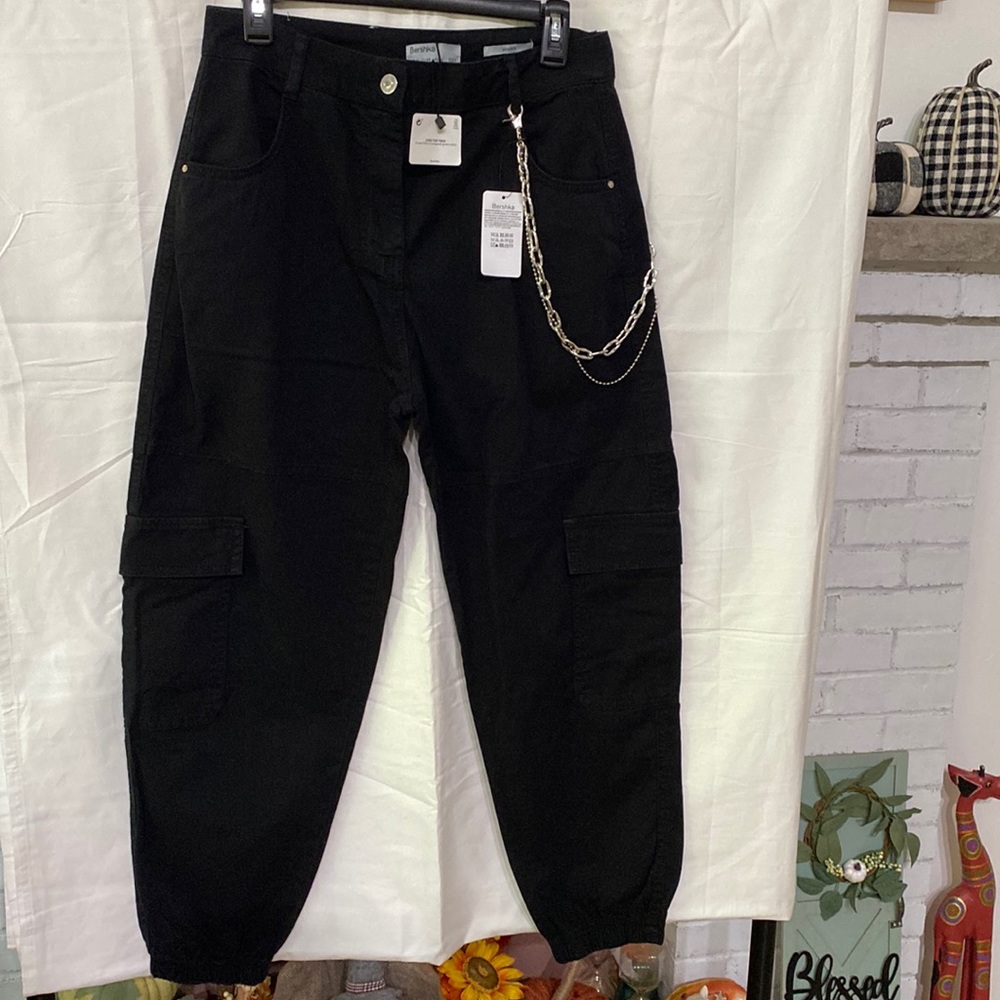 Beautiful black Jeans✨Brand Bershka✨